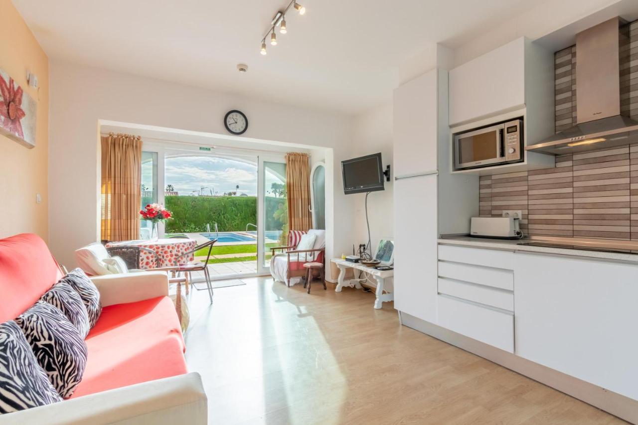 Retirosol Bungalow Дения Екстериор снимка